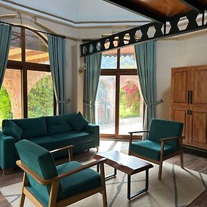 Apartament z łóżkiem king-size